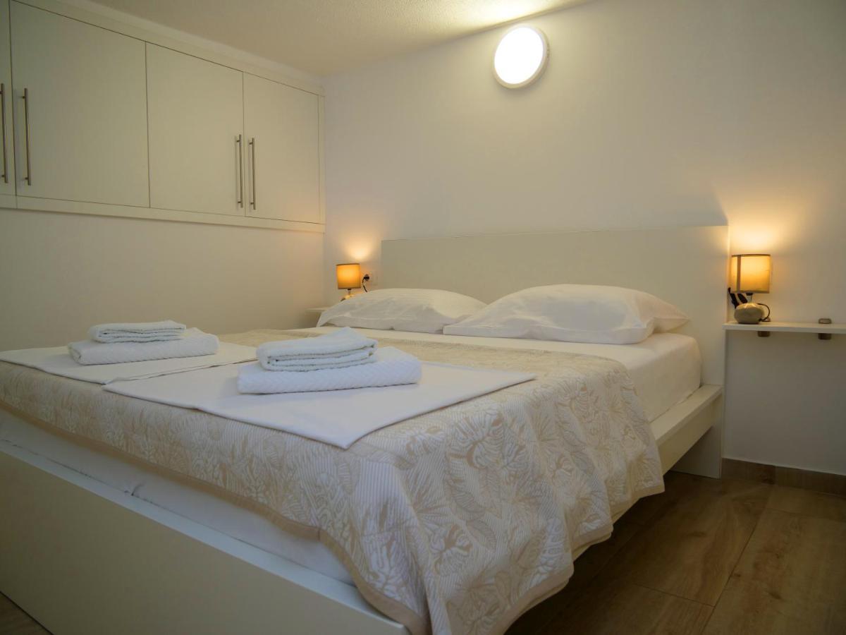Apartmani Smilja Primošten Zewnętrze zdjęcie