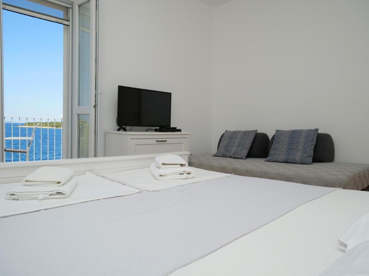 Apartmani Smilja Primošten Zewnętrze zdjęcie